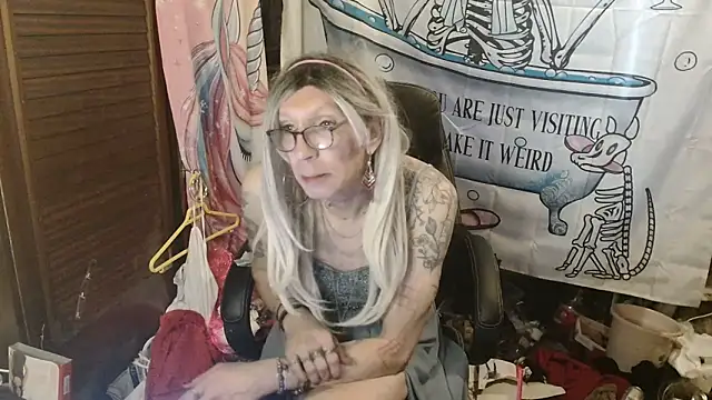 Ombeline1 online show from 02.04.26