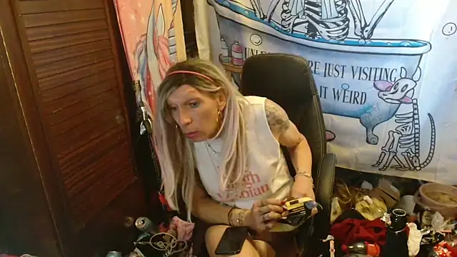 Ombeline1 online show from 04.01.26