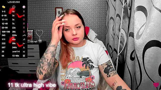 flower sarah  online show from 11.13.25