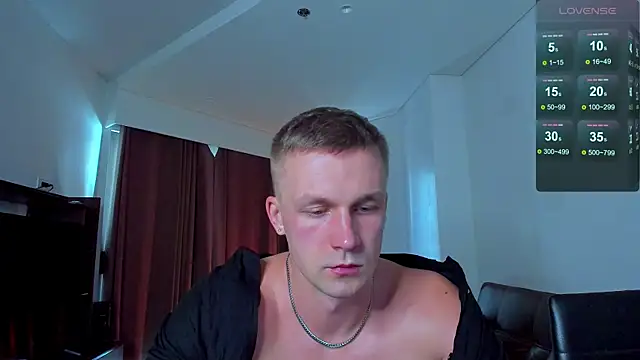 Snapshot of Samuel_Andrew chatting on 07.07.26 Samuel Andrew online show from 07.07.26