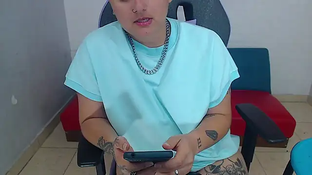 isabeautyx19 online show from 03.01.25