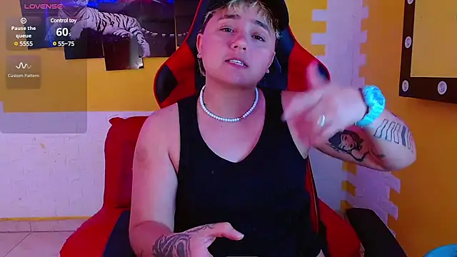 isabeautyx19 online show from 03.10.25