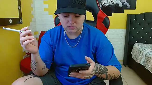 isabeautyx19 online show from 09.24.25