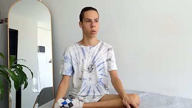 grey   27 online show from 03.01.25