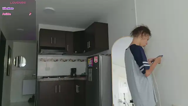 grey   27 online show from 03.09.26