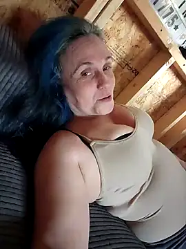 Snapshot of stellaquinn1775 chatting on 12.18.24 stellaquinn1775 online show from 12.18.24
