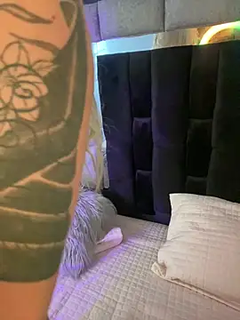 Bonnie vega online show from 03.11.25