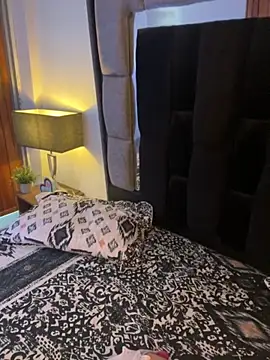 Bonnie vega online show from 10.24.25