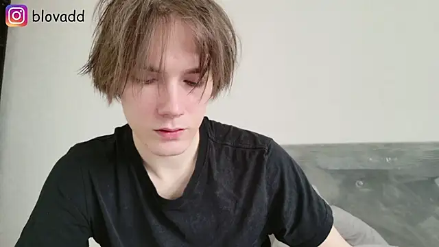 callmenineoneseven online show from 07.06.26