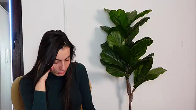 Snapshot of NinaCrystal1 chatting on 03.20.26 NinaCrystal1 online show from 03.20.26