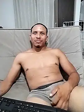 Piroca doce18 online show from 12.27.24