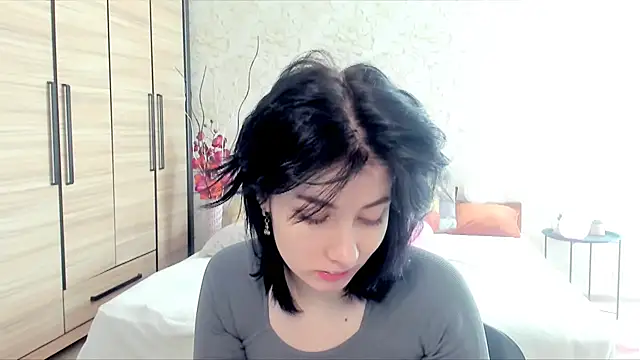 JulisSweet online show from 03.08.25