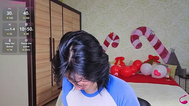 JulisSweet online show from 12.22.25