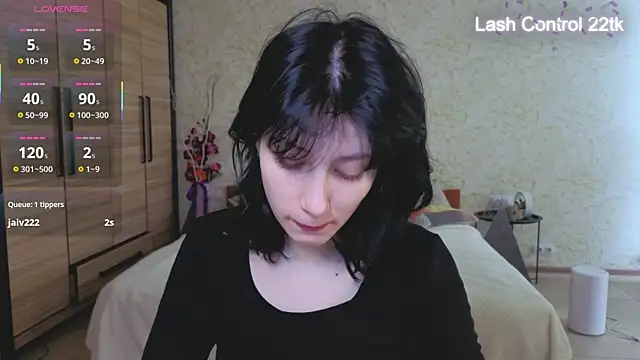 JulisSweet online show from 04.14.26