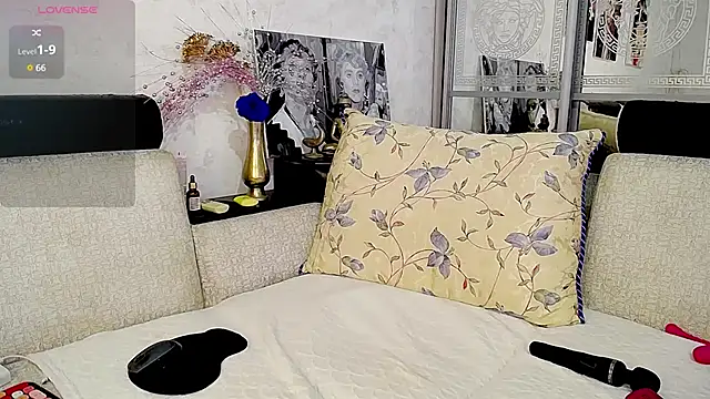 -Yourwoman- online show from 02.01.25