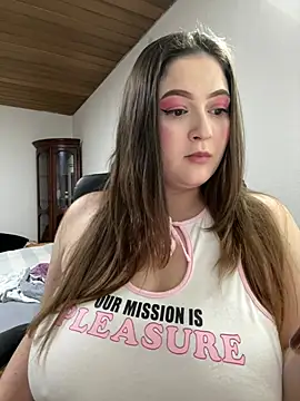 Kamilla Loop online show from 02.17.26