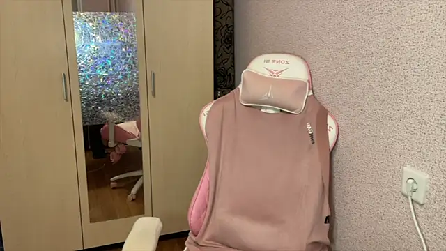 Katrin  kiss online show from 03.09.26