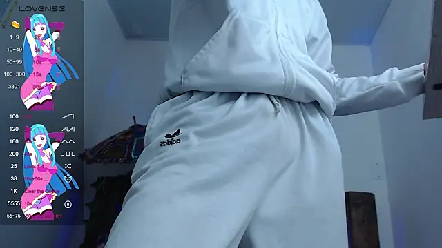 Snapshot of SARA_VAL3NTINA_ chatting on 03.13.25 SARA VAL3NTINA  online show from 03.13.25