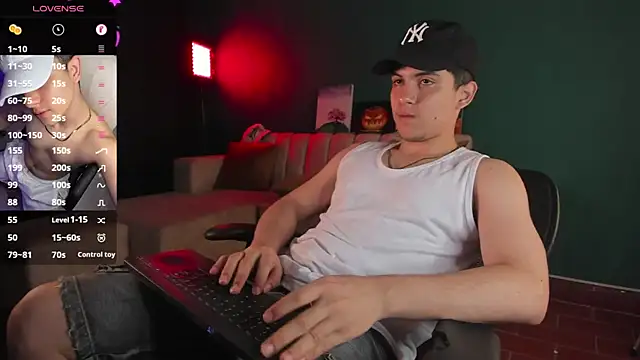 Brat  online show from 02.08.25