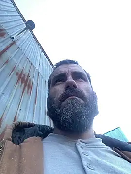 Snapshot of bigJohnson223 chatting on 01.02.25 bigJohnson223 online show from 01.02.25