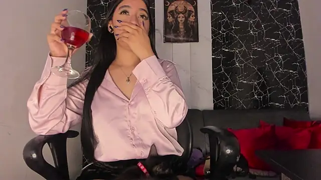 Bellax99  online show from 01.03.25