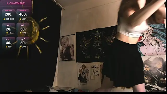 Lori Foxy online show from 02.28.25