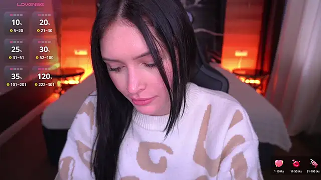 MilaSecrett online show from 10.17.25