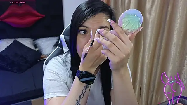 Majuu   online show from 12.05.25