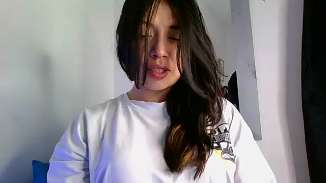 Snapshot of katherodriguezx chatting on 06.08.26 katherodriguezx online show from 06.08.26