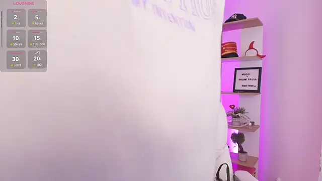 SALOOMEE   online show from 02.12.25