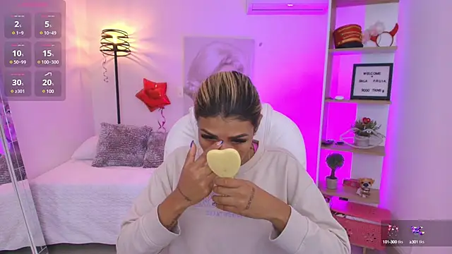 SALOOMEE   online show from 03.07.25