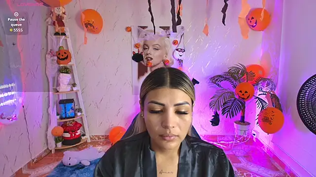 SALOOMEE   online show from 10.21.25