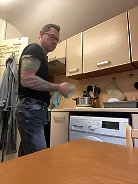 Yourhotboy 42 online show from 02.07.25