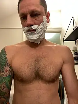 Yourhotboy 42 online show from 02.25.25