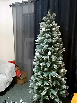 Yourhotboy 42 online show from 11.29.25