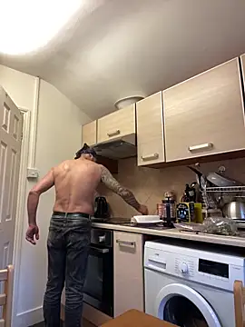 Yourhotboy 42 online show from 02.20.26