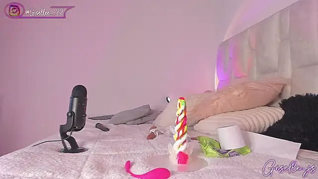 giselle js online show from 12.22.24