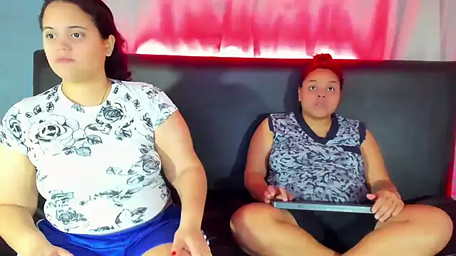 brunnette hot online show from 03.11.25