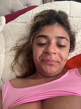 pamell col online show from 11.11.25