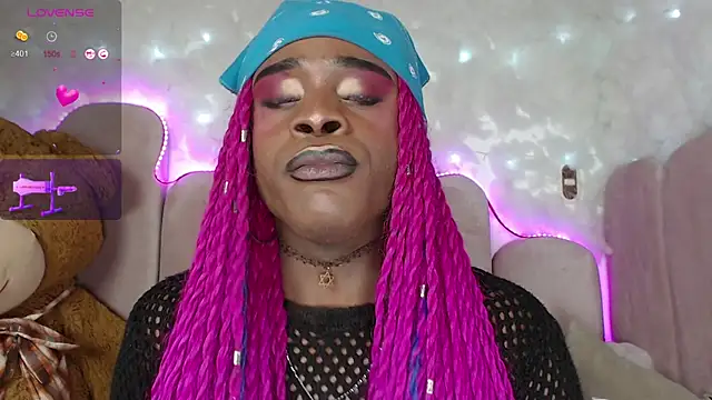 puca ebony online show from 02.06.25