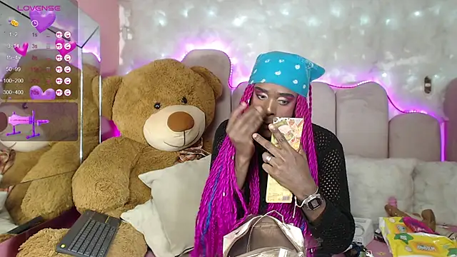 puca ebony online show from 02.06.25