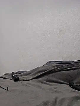 Iliketocooksquirt25 online show from 11.22.25