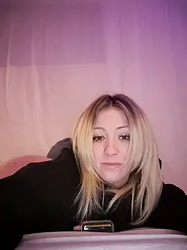 SallyCumLaude online show from 02.18.25