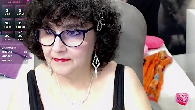 cataleya mom online show from 03.17.25