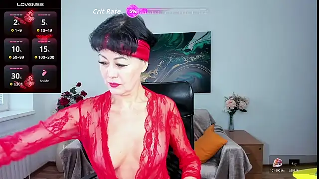 Silvia Wallec online show from 10.31.25