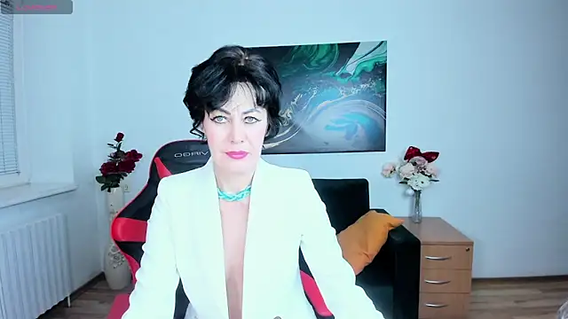 Snapshot of Silvia_Wallec chatting on 02.07.26 Silvia Wallec online show from 02.07.26