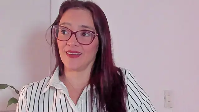 Jessica Herrera  online show from 05.27.26