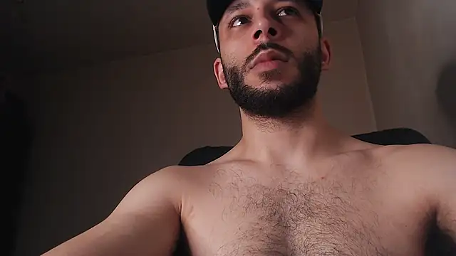 Snapshot of henryaxe chatting on 06.28.26 henryaxe online show from 06.28.26