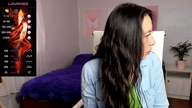 Geisha Anna online show from 10.15.25