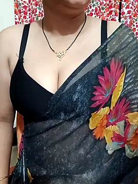 Snapshot of Priya_Boudi chatting on 02.24.26 Priya Boudi online show from 02.24.26